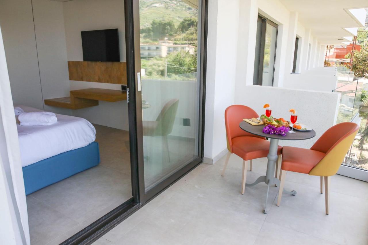 Sunset Hotel تْشيفالو المظهر الخارجي الصورة